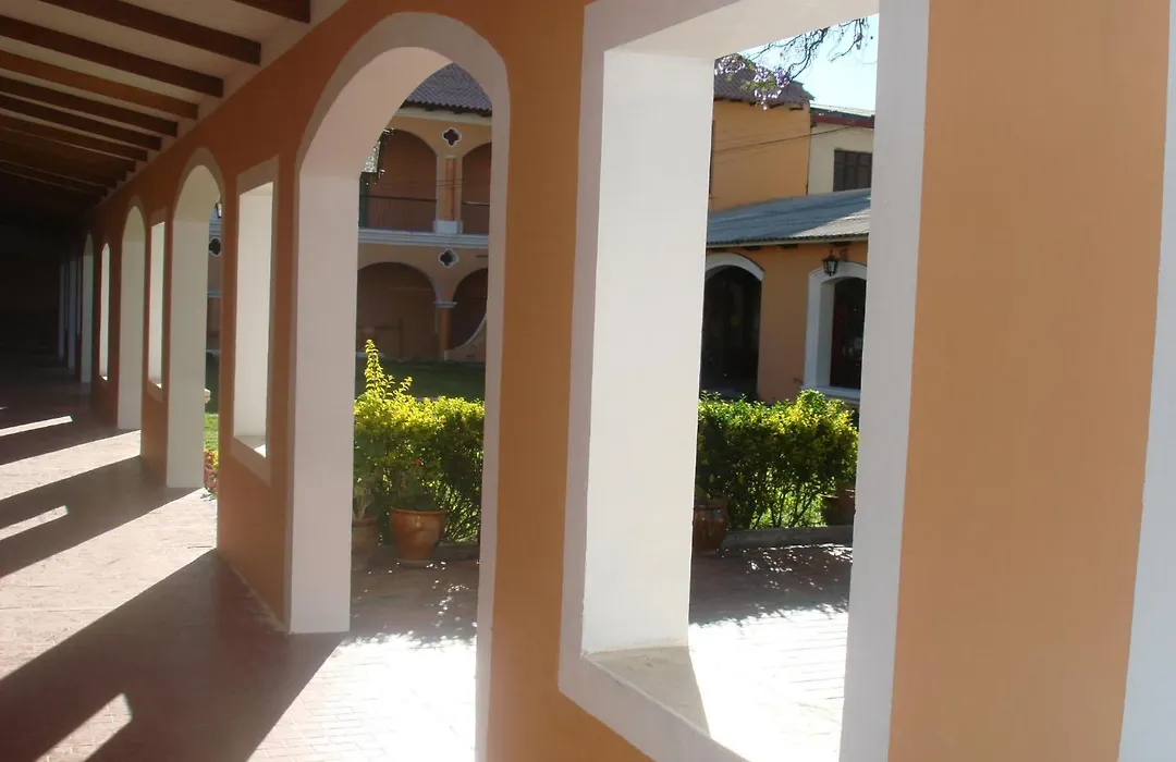 Naupa House Hostel-1