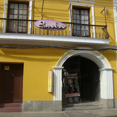 Naupa House Hostel-3
